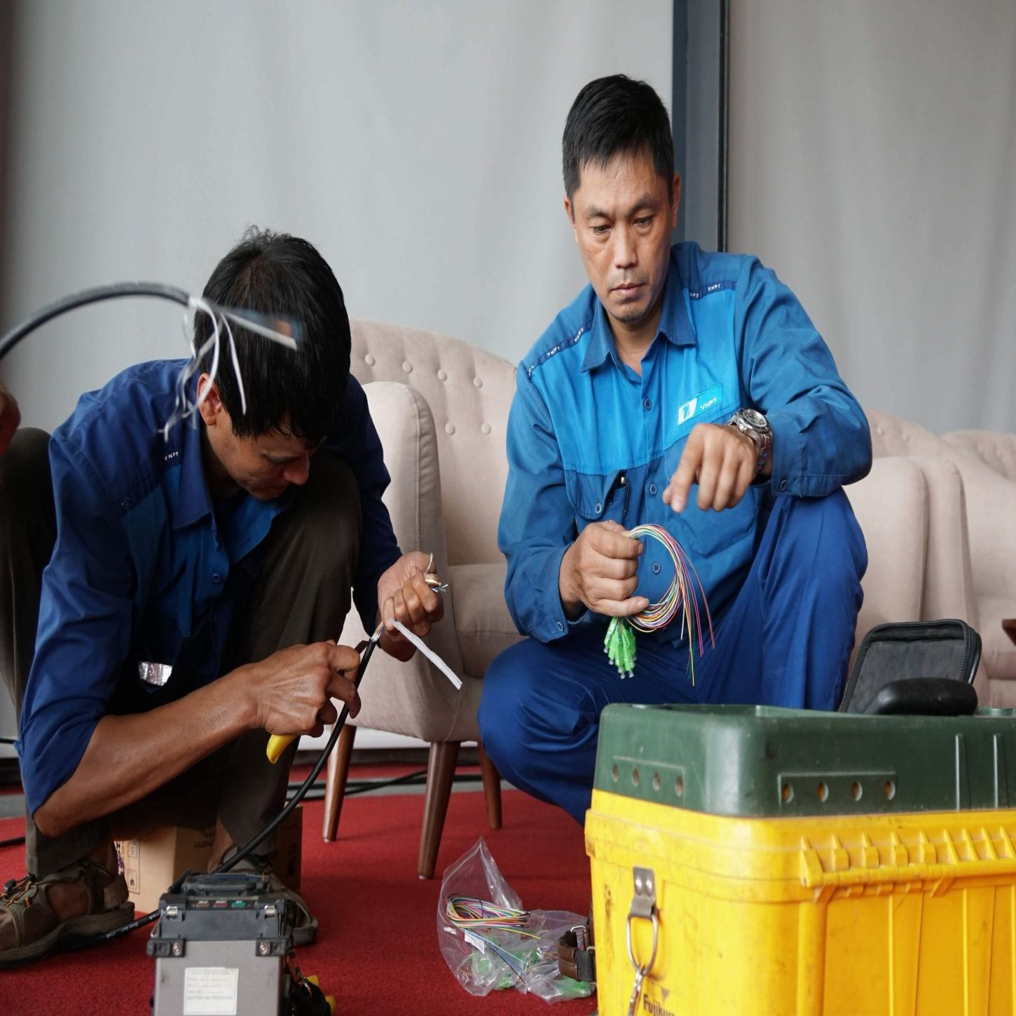 VNPT25nam1.jpg (205 KB)